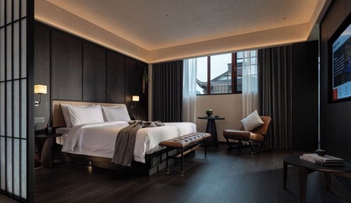 Deluxe Double Room, Courtyard View