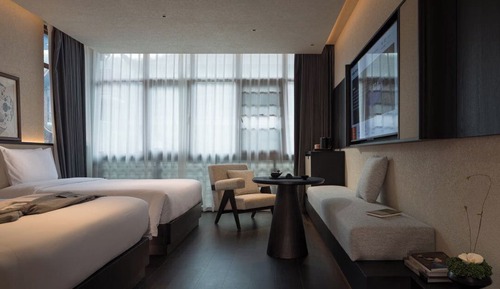 Deluxe Twin Room