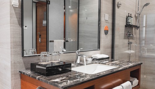 Comfort Single Room, City View