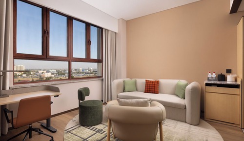 Deluxe Room, 1 King Bed with Sofa bed