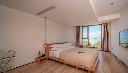 Family Suite, Lake View
