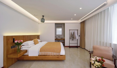 Senior Double Room, Hill View