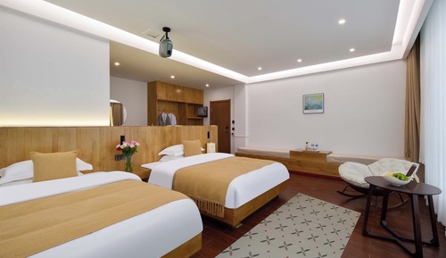 Superior Twin Room, Hill View