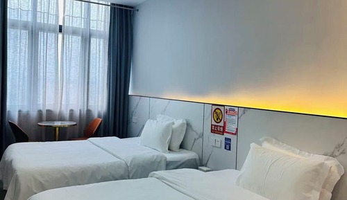 Business Twin Room