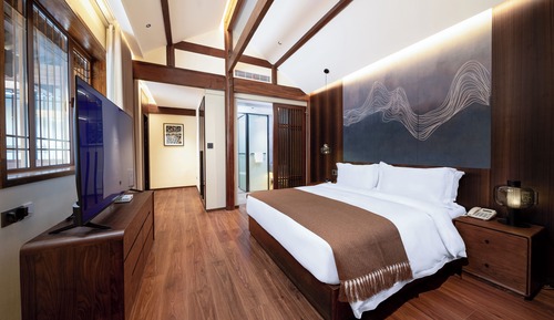Family Suite, Courtyard View