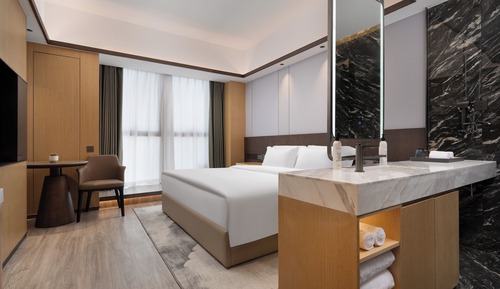 Superior Double Room, City View