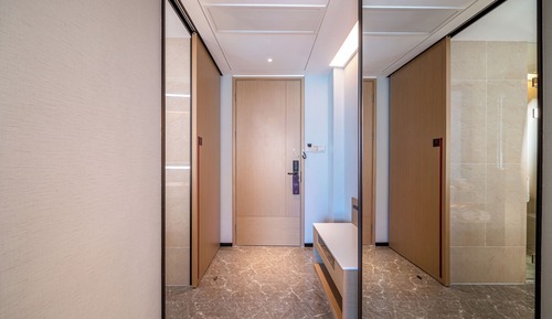 Superior Double Room, City View