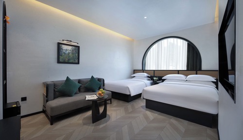 Family Twin Room