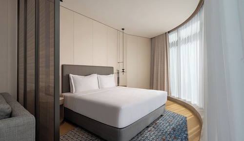 1 King Suite City View