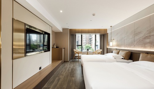 Business Double or Twin Room, Multiple Beds, Housekeeping