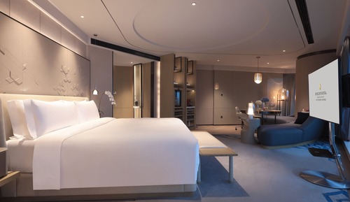 Junior Suite, 1 King Bed, City View