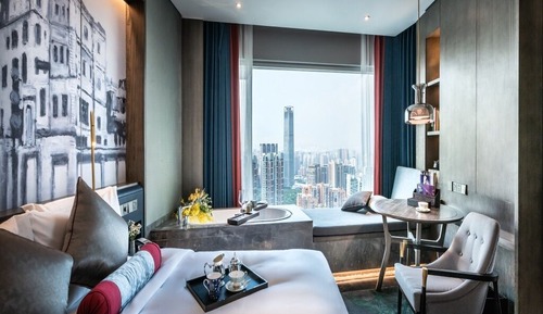 Elegant Bay View King Room