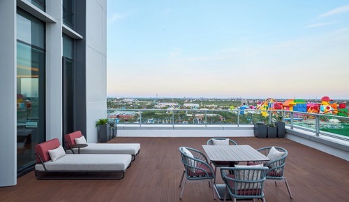 KING DELUXE ROOM WITH TERRACE