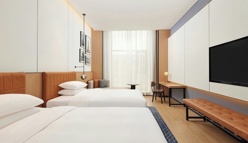 Room, 2 Double Beds, Garden View