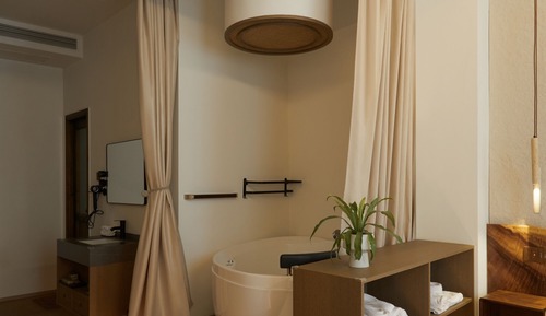 Superior Double Room, Courtyard View
