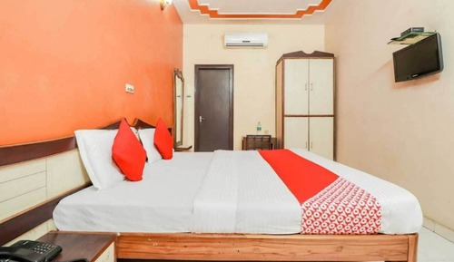 Classic Single Room