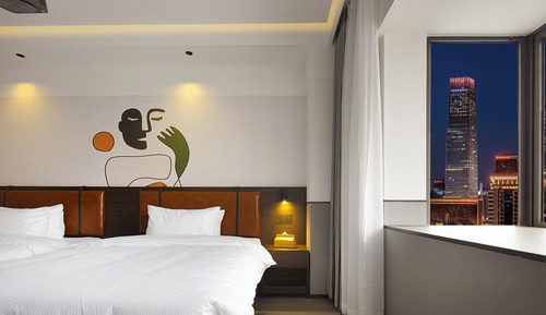 Economy Twin Room, City View
