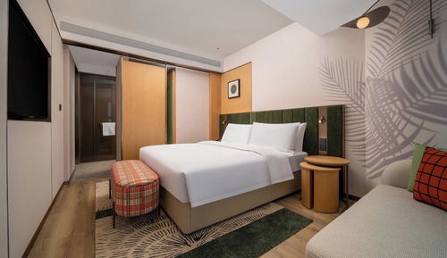 Deluxe Suite, 1 King Bed