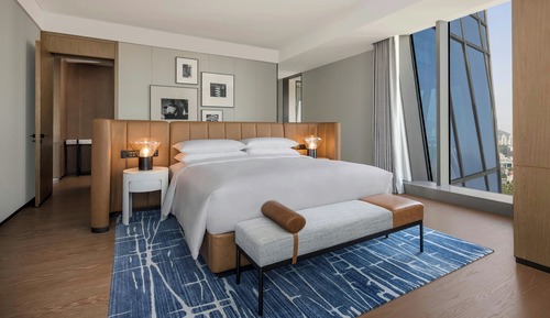 Executive Studio Suite, 1 King Bed, Bay View