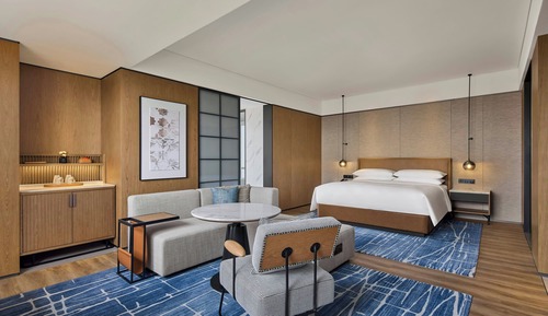 Comfort Studio, 1 King Bed