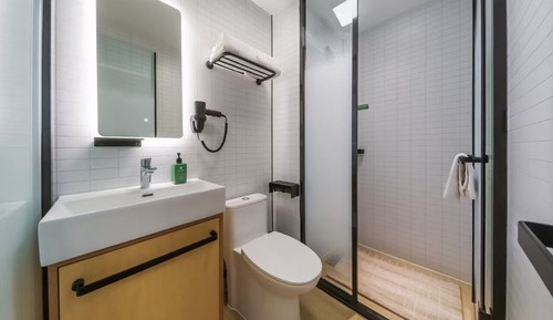 Basic Twin Room