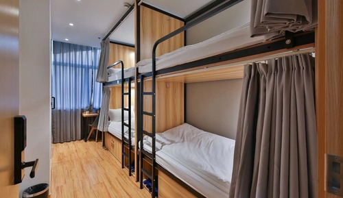 Basic Room, Women only, Ensuite