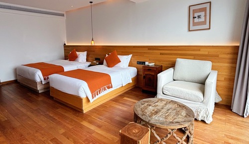 Basic Triple Room, Mountain View