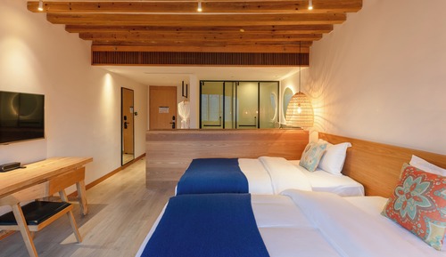 Basic Twin Room, City View