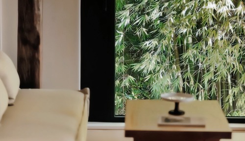 Classic Double Room, Lanai, Hill View