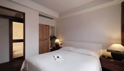 Family Suite, 2 Queen Beds, Courtyard View