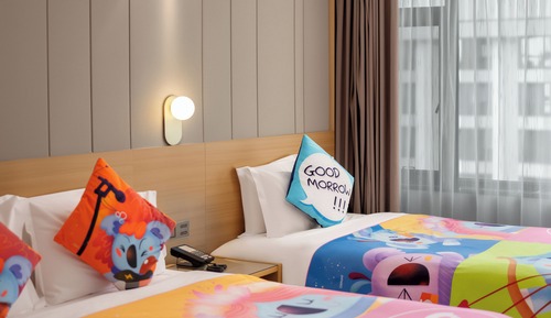 Signature Triple Room