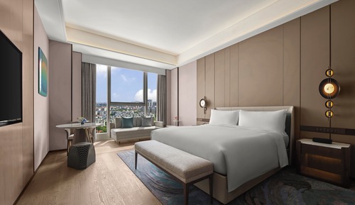 King Ambassador Suite