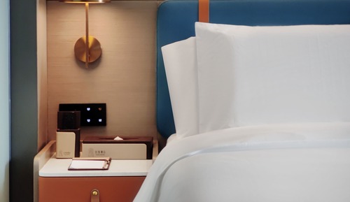 Business King Room