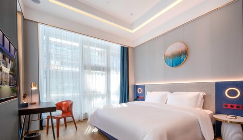 Standard Room, 1 King Bed, Non Smoking