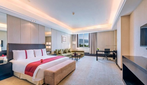 Executive King Room 