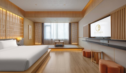 Elegant King Room