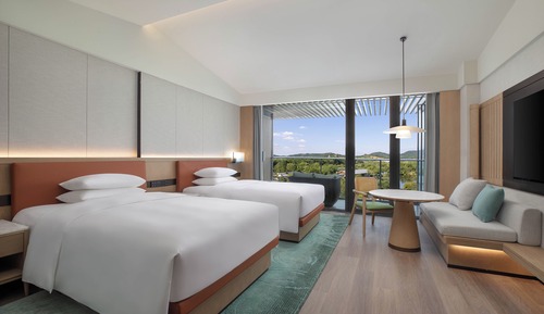 Room, 2 Double Beds, Balcony, Garden View
