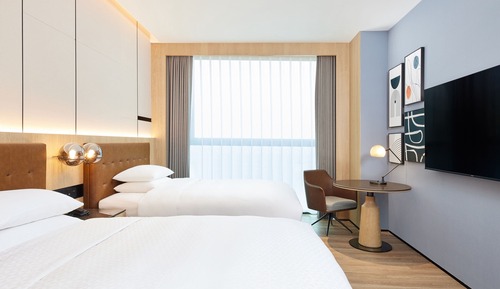 Standard Room, 2 Twin Beds (Urban, View)