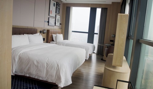 Family Room, 1 King Bed, Corner