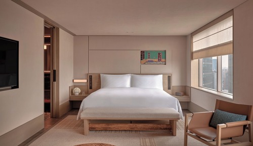 Studio, 1 King Bed, City View