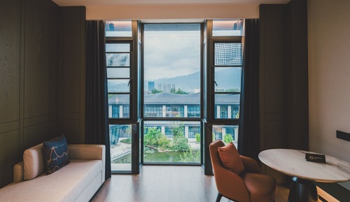 Deluxe Room, 2 Twin Beds, Garden View