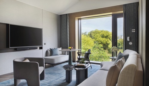 Suite (Ambassador)