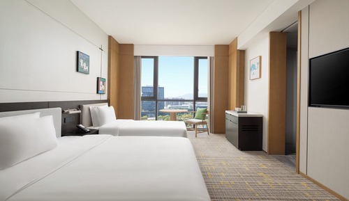 Standard Room, 2 Double Beds (Upper floors)