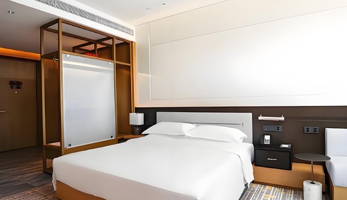 Premium Room, 1 King Bed