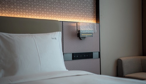 Standard Room, 1 King Bed