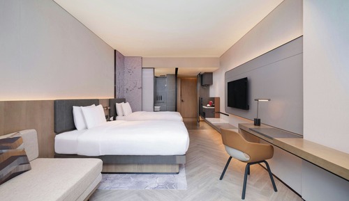 Room, 2 Double Beds, City View