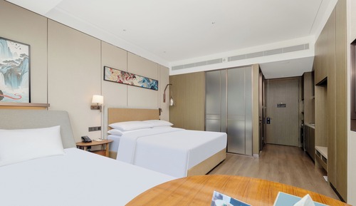 Deluxe Room, 1 King Bed