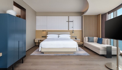 Premium King Room
