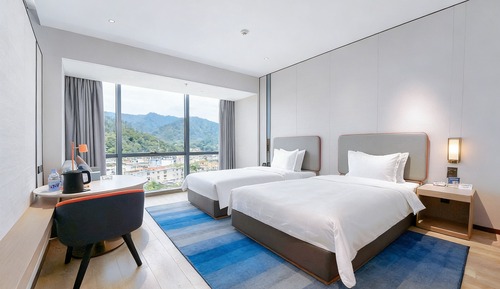 Standard Room, Multiple Beds