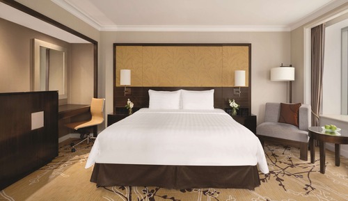 Executive Barangaroo Harbour 1 King (High Floor)